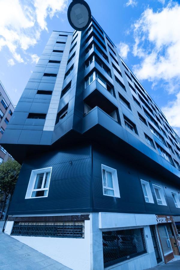 Apartamentos Turisticos Fatima, En El Centro De Vigo Eksteriør billede
