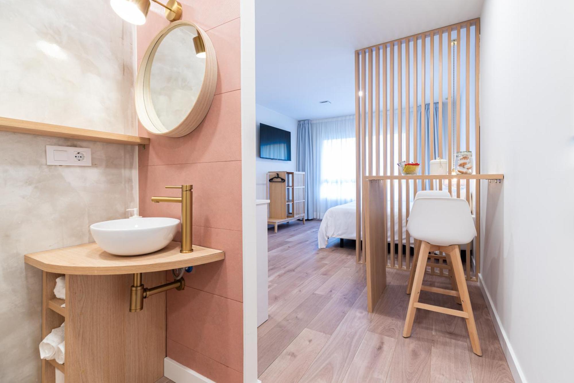 Apartamentos Turisticos Fatima, En El Centro De Vigo Eksteriør billede