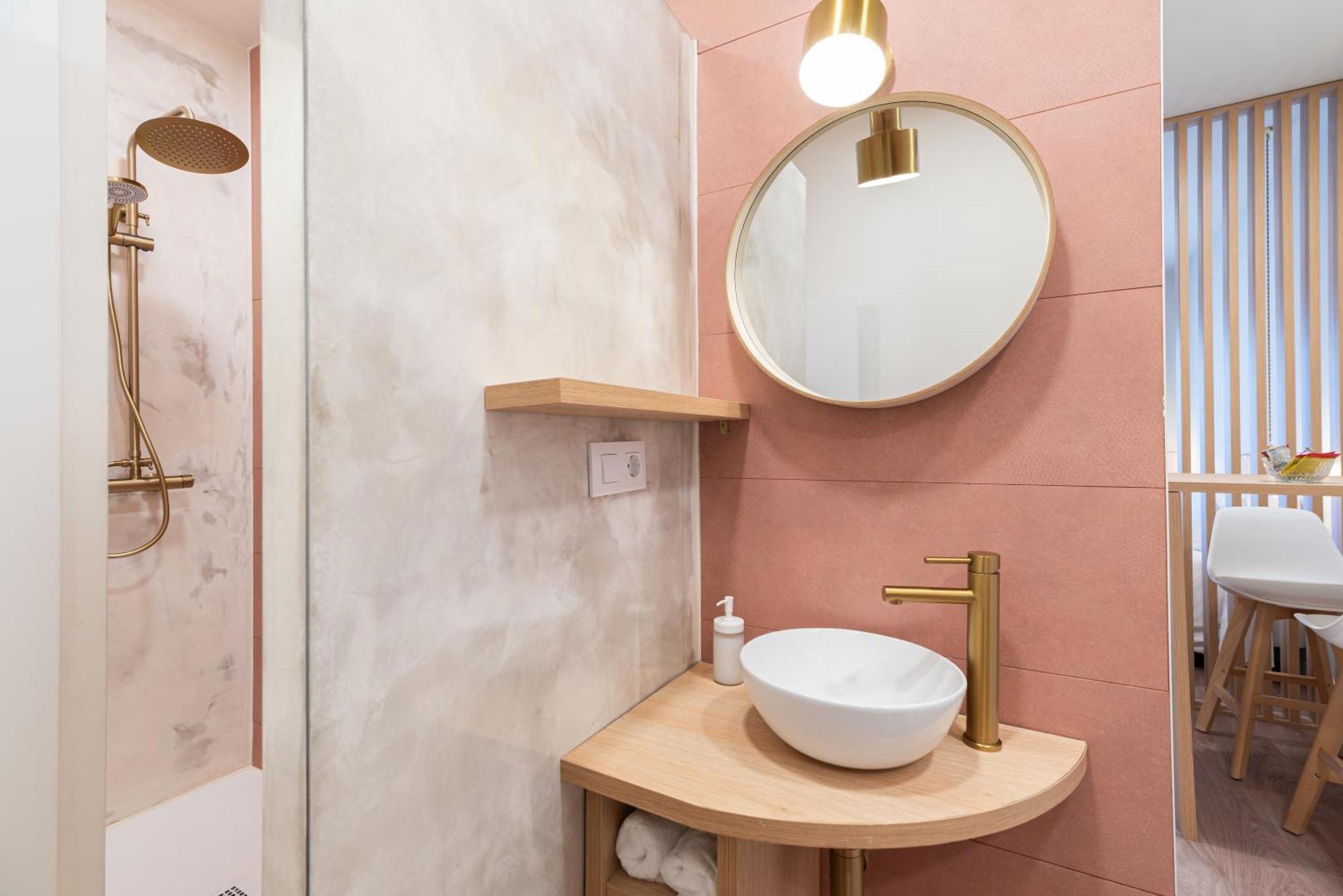 Apartamentos Turisticos Fatima, En El Centro De Vigo Eksteriør billede