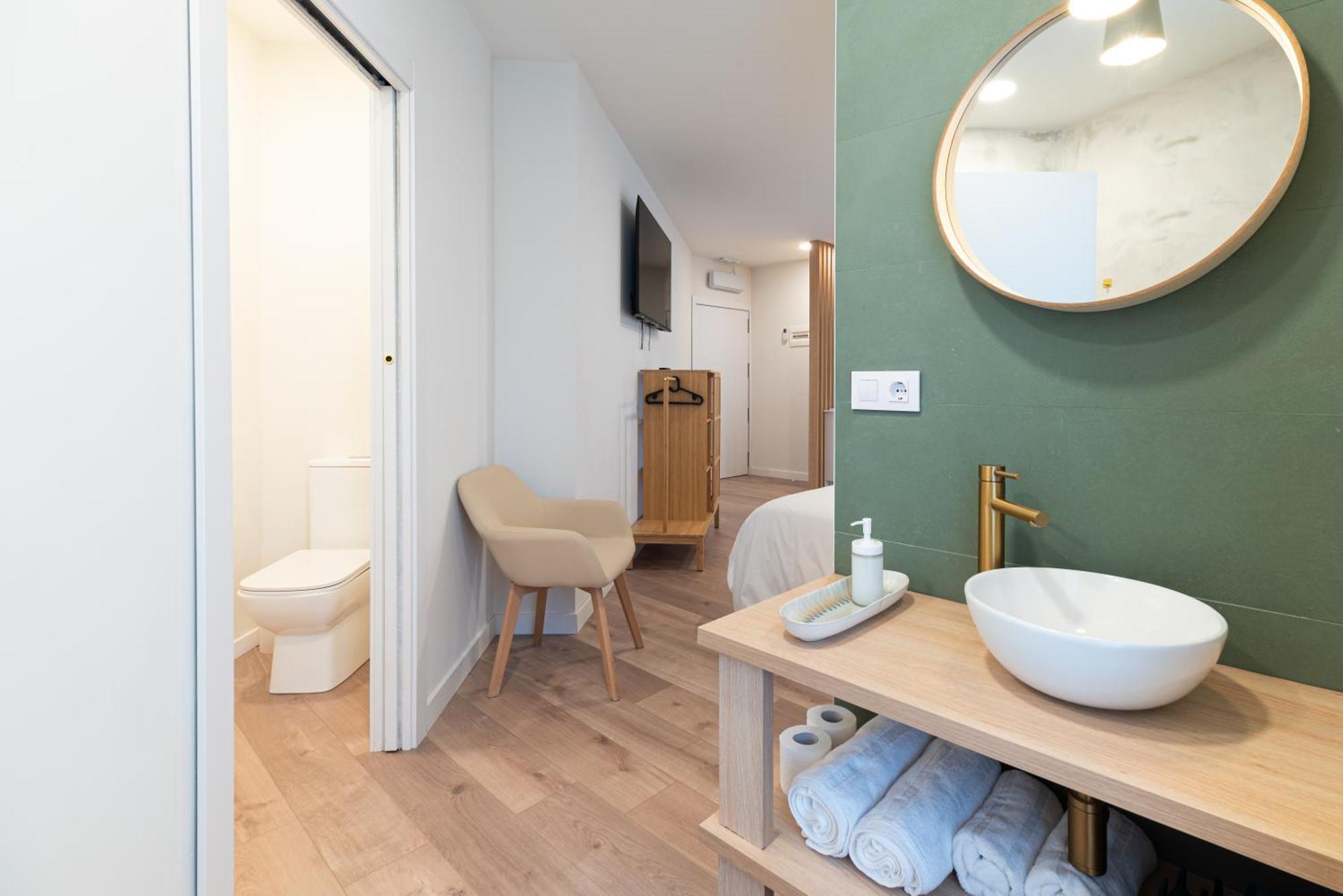 Apartamentos Turisticos Fatima, En El Centro De Vigo Eksteriør billede